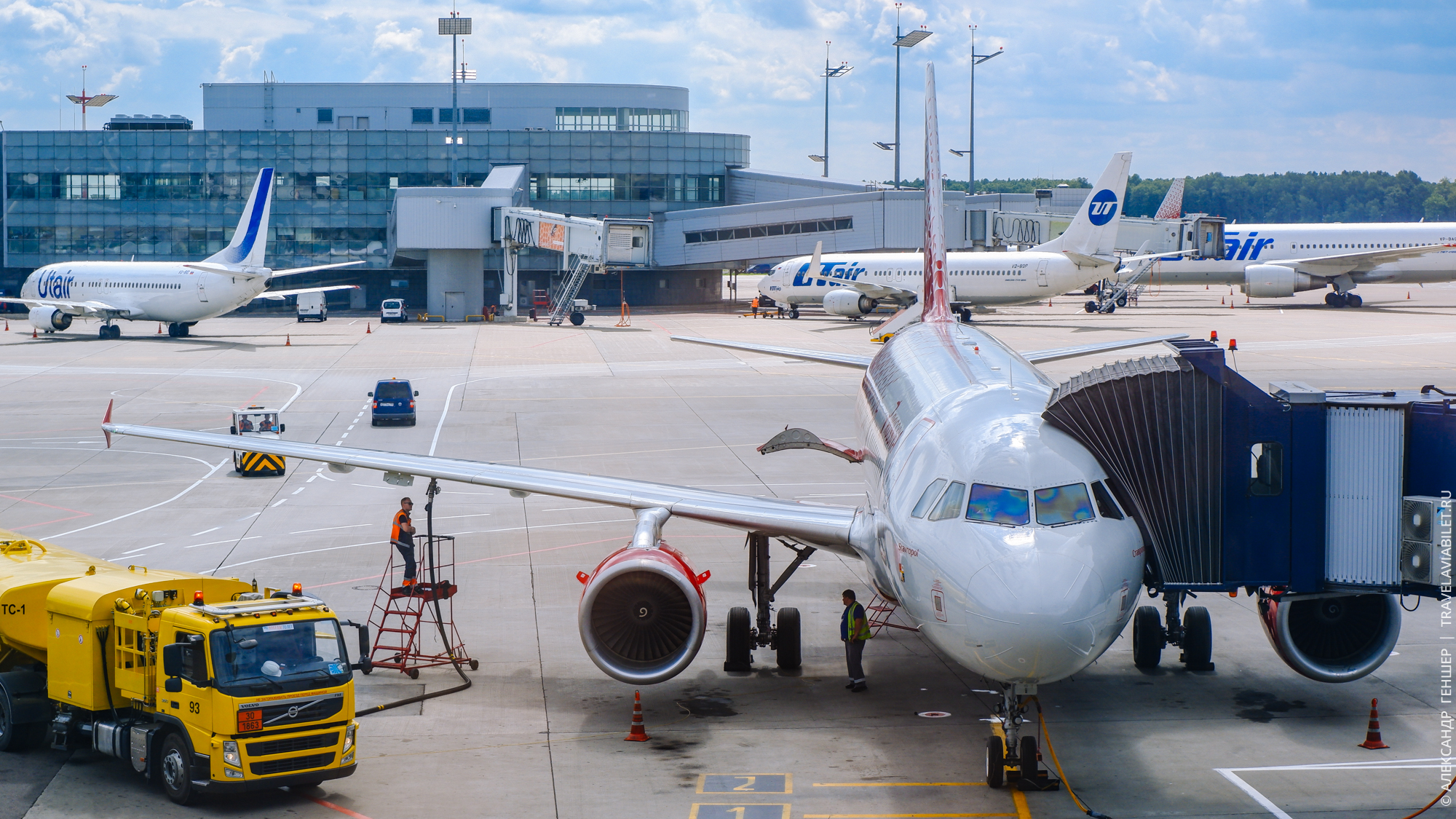 Airbus A319 авиакомпании Россия. Фото: Александр Геншер | TRAVELAVIABILET.RU