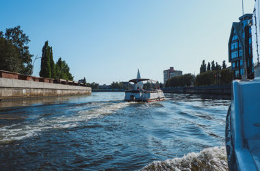 Калининград: прогулка по реке Преголя. Фото: Александр Геншер | Travelaviabilet.ru