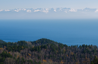 Озеро Байкал. Фото: Александр Геншер | TRAVELAVIABILET.RU