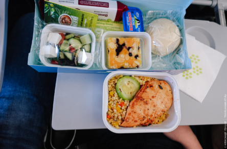 Платное питание S7 Airlines. Фото: Александр Геншер | TRAVELAVIABILET.RU